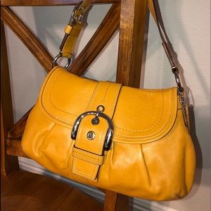 Coach D1068-F15204 Soho Shoulder Bag